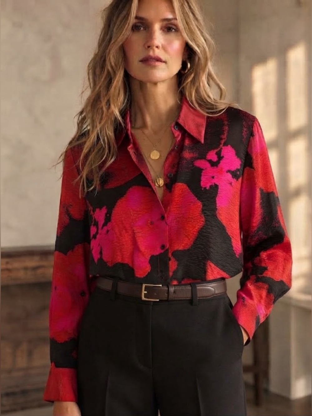 Womens Luxurious Red & Pink Floral Button-Up Shirt- Shell 85% viscose